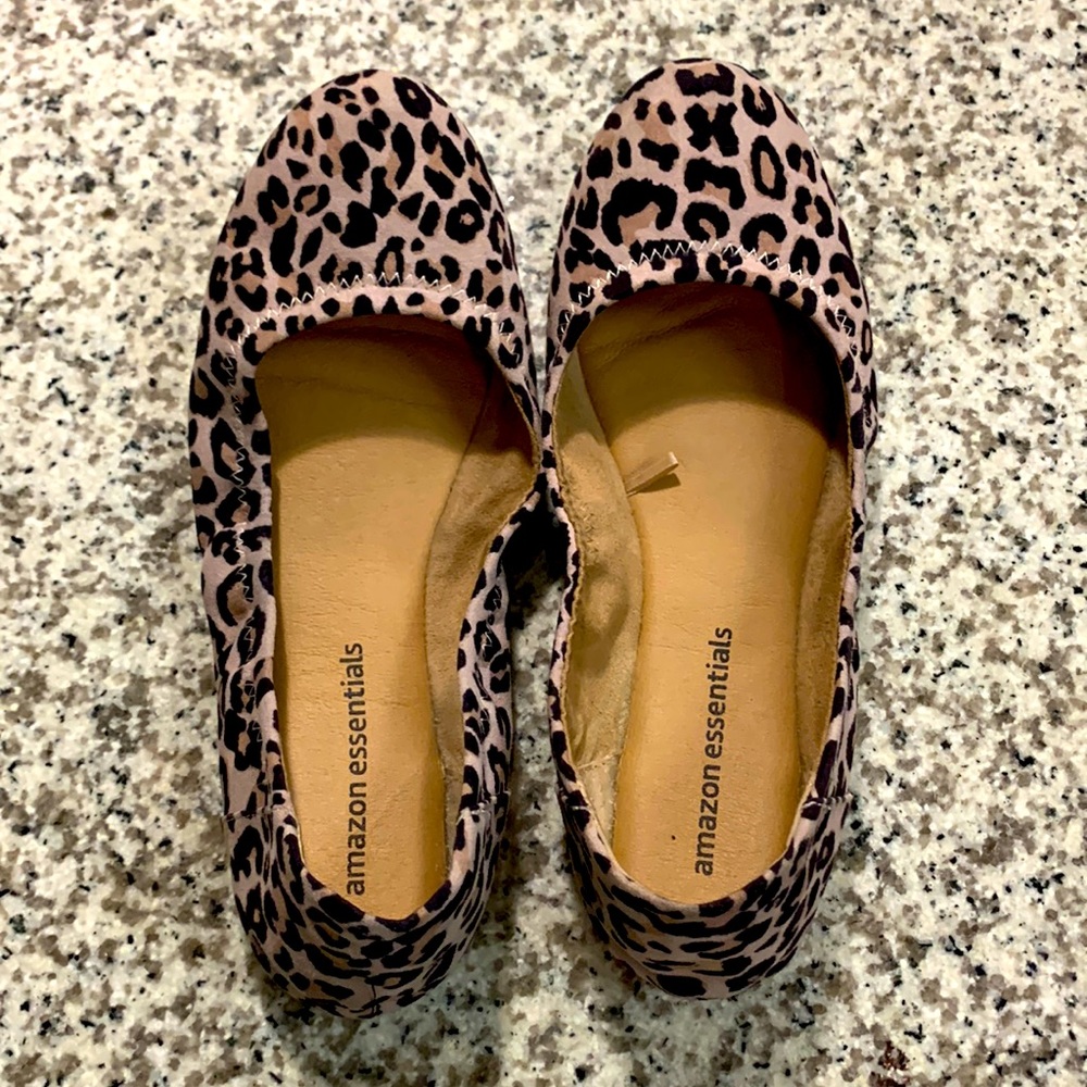 Cheetah/leopard print ballet flats